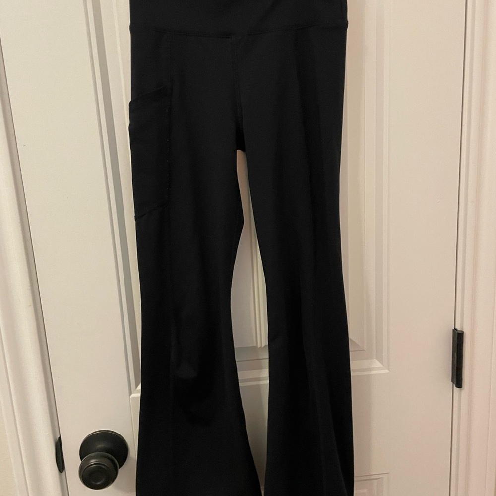 abercrombie kids Black Flared Leggings with Side Pocket